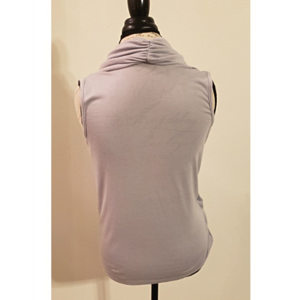 B'leev Crisscross Top - Picture 3 of 5